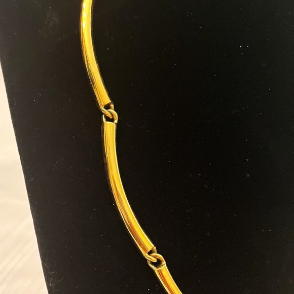 Napier Gold tone Large Link Necklace - Picture 2 of 6